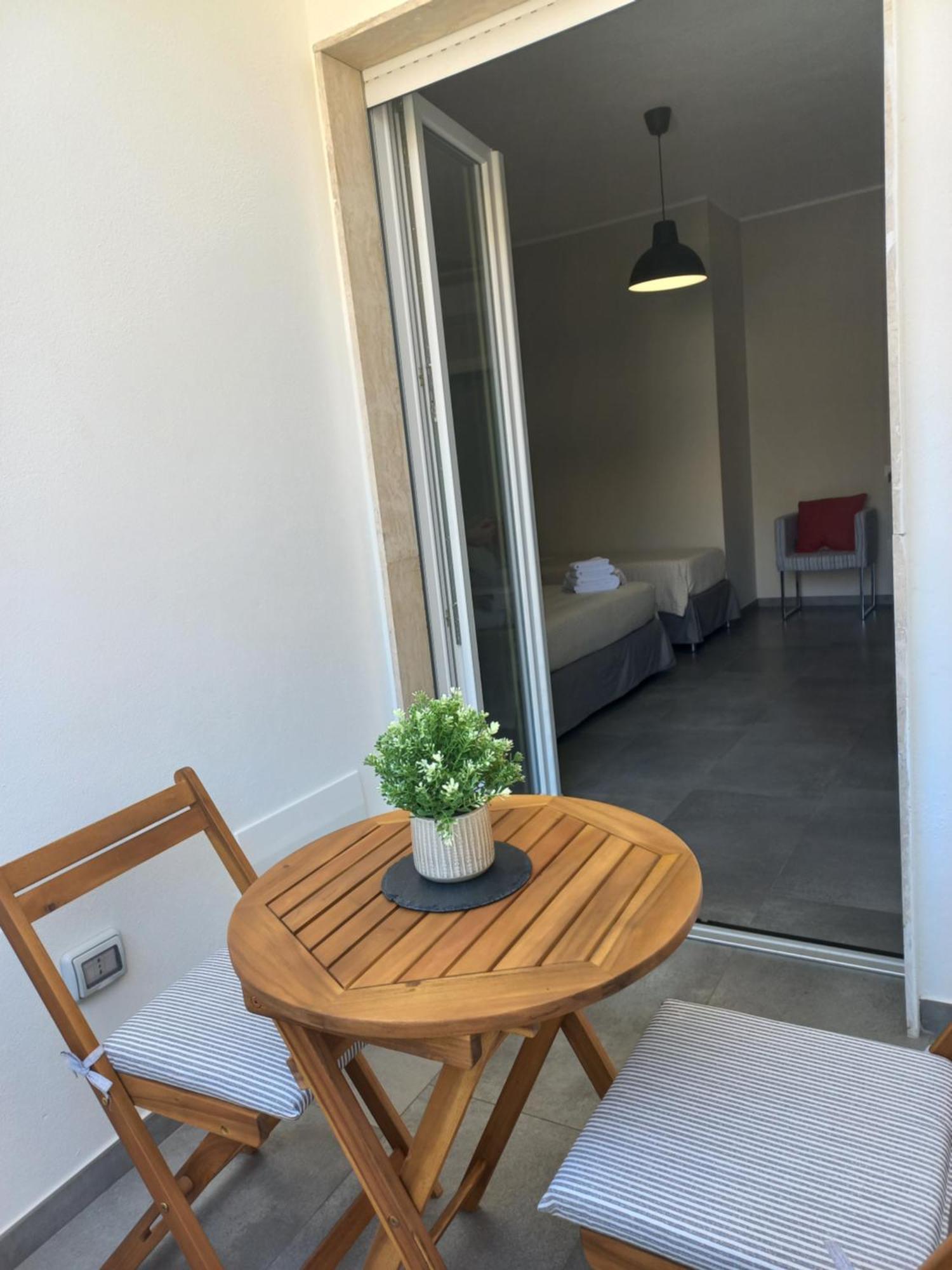 Viariva Rooms Cagliari Dış mekan fotoğraf