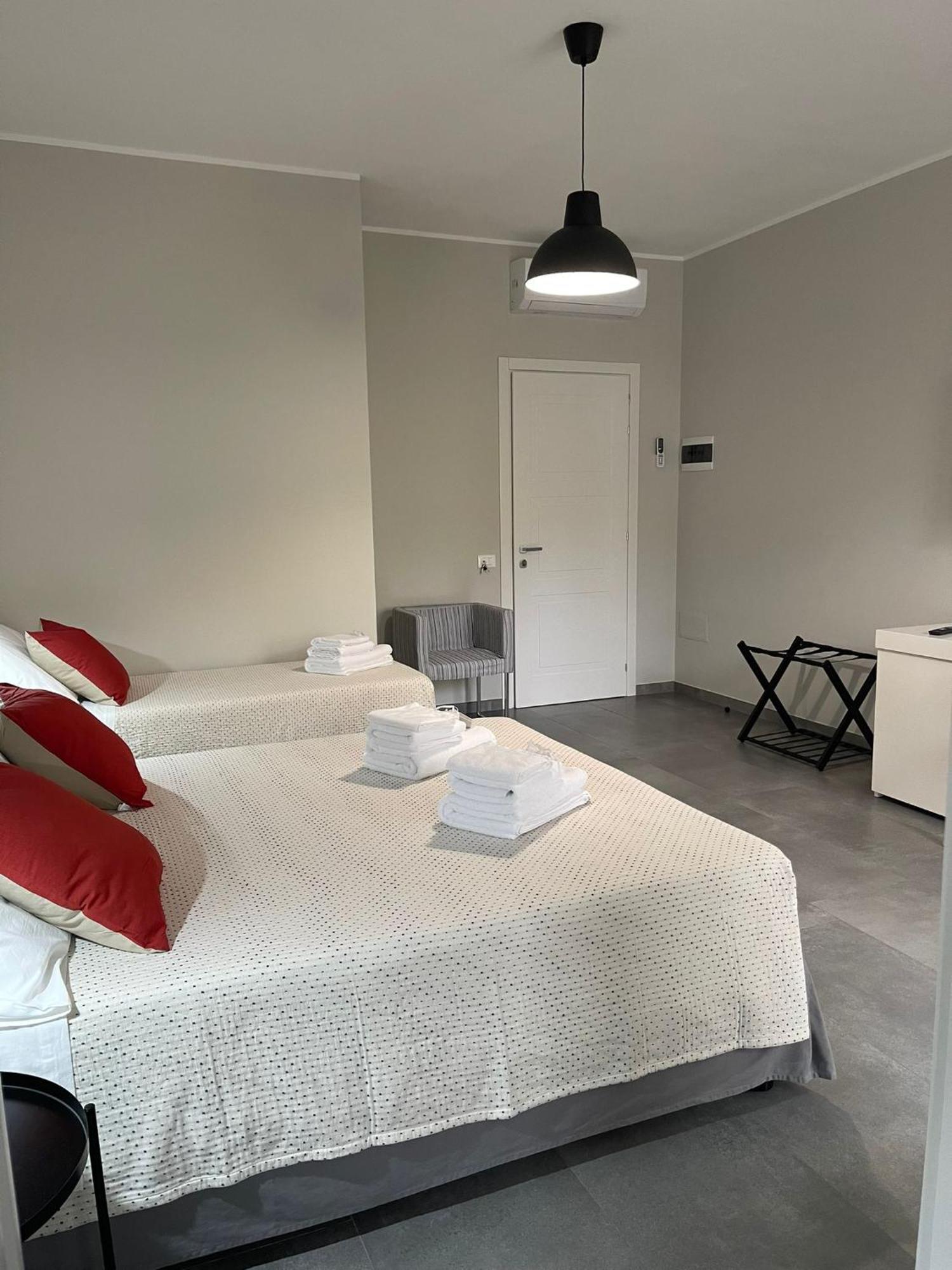 Viariva Rooms Cagliari Dış mekan fotoğraf